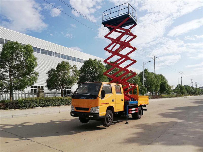 江铃双排高空作业车6米8米10米-垂直剪叉升降平台车
